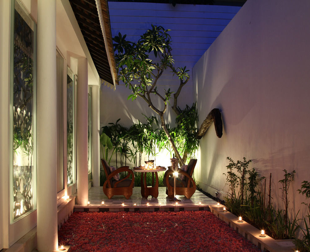 Astana Batubelig Villa Seminyak Buitenkant foto